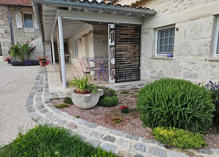 Le Du Souffle Des Anges Πανσιόν Sauveterre (Tarn-et-Garonne)